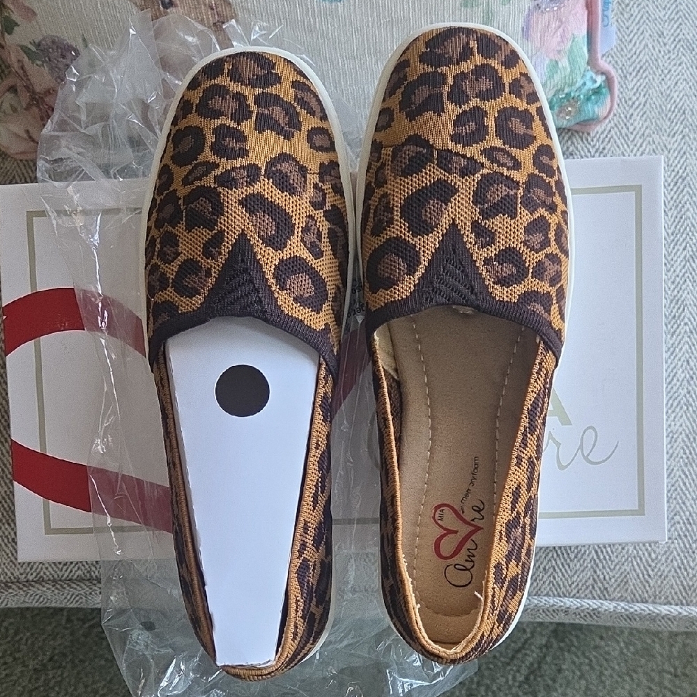 Leopard Print Slip-On Women’s Flats - Brown